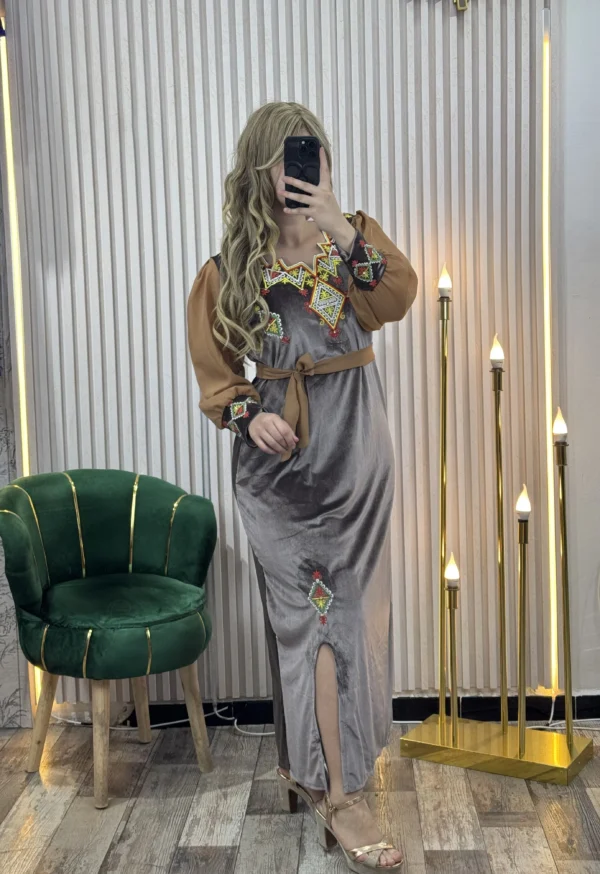 Robe Dyhia – Image 3