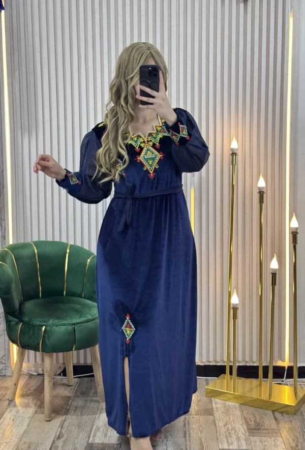 Robe Dyhia – Image 7