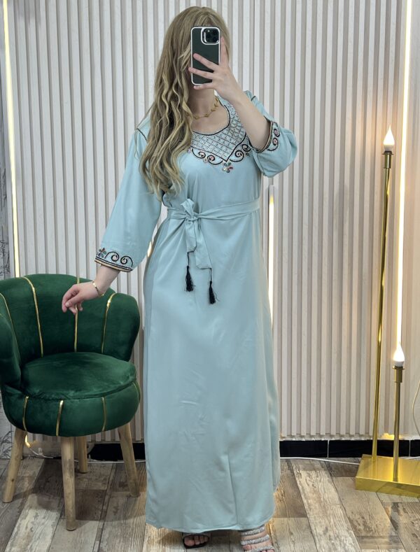 Robe Nadia – Image 2