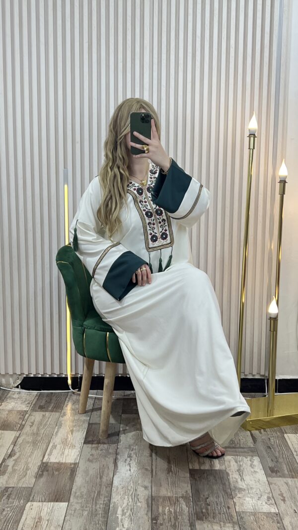 Robe Lila – Image 2