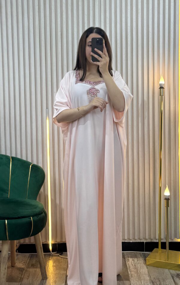 Robe Nihel – Image 5