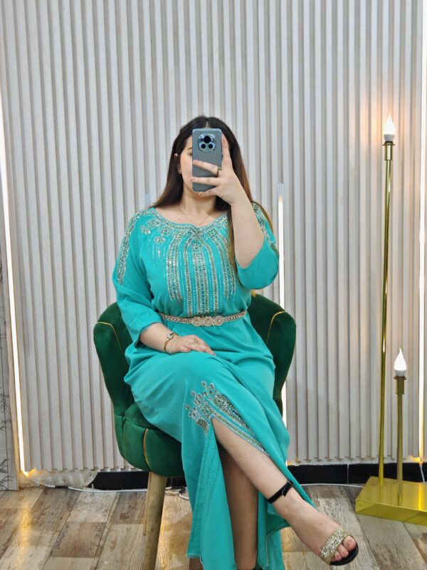 Robe Elissa – Image 6