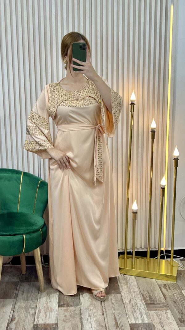 Robe Chiraz – Image 2