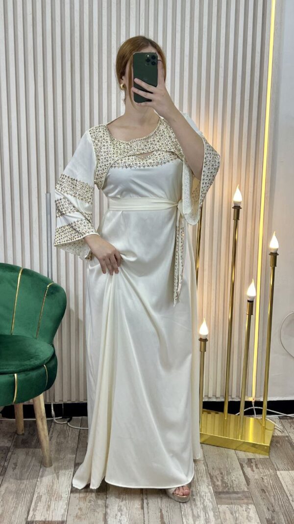 Robe Chiraz
